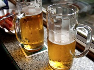 Người cổ đại cho rằng bia tinh khiết hơn nước